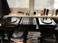Rolandje0-s-DJ-Booth-Apr-12